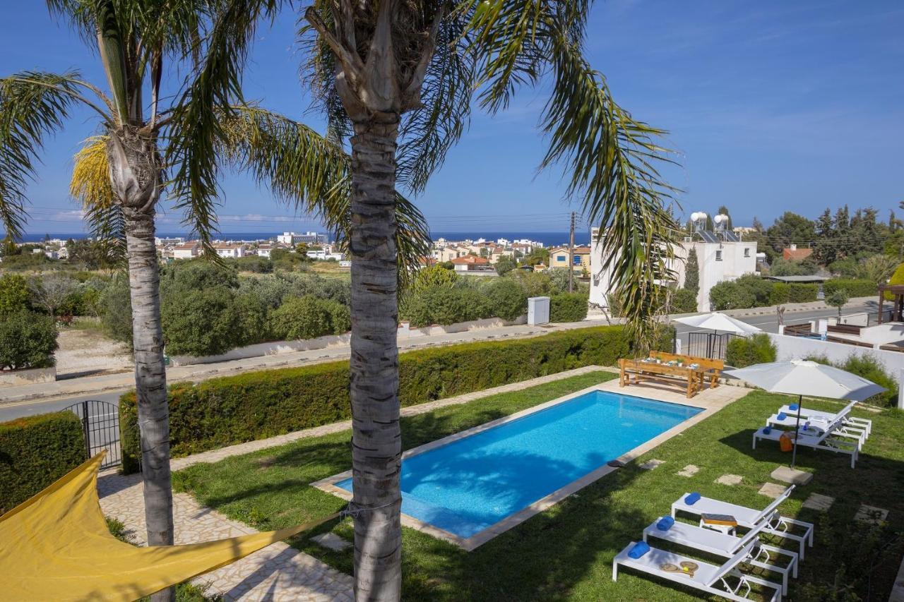 The Apple Tree Villa Protaras Buitenkant foto