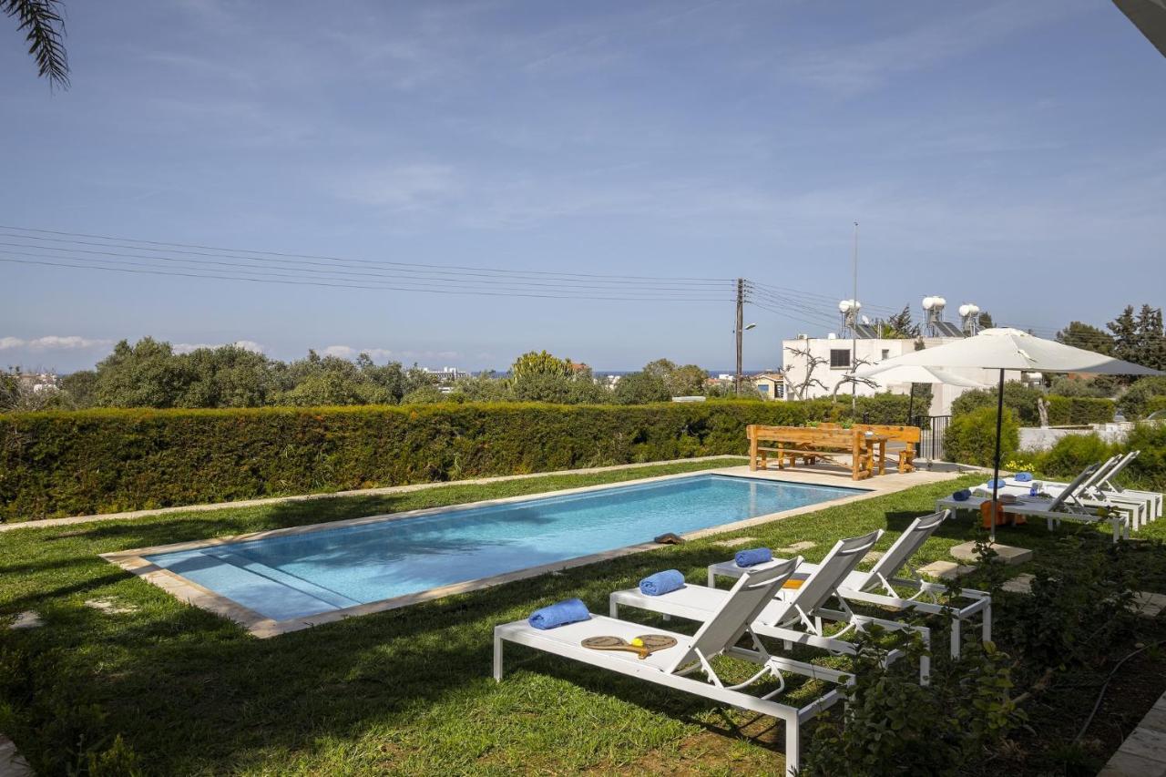 The Apple Tree Villa Protaras Buitenkant foto