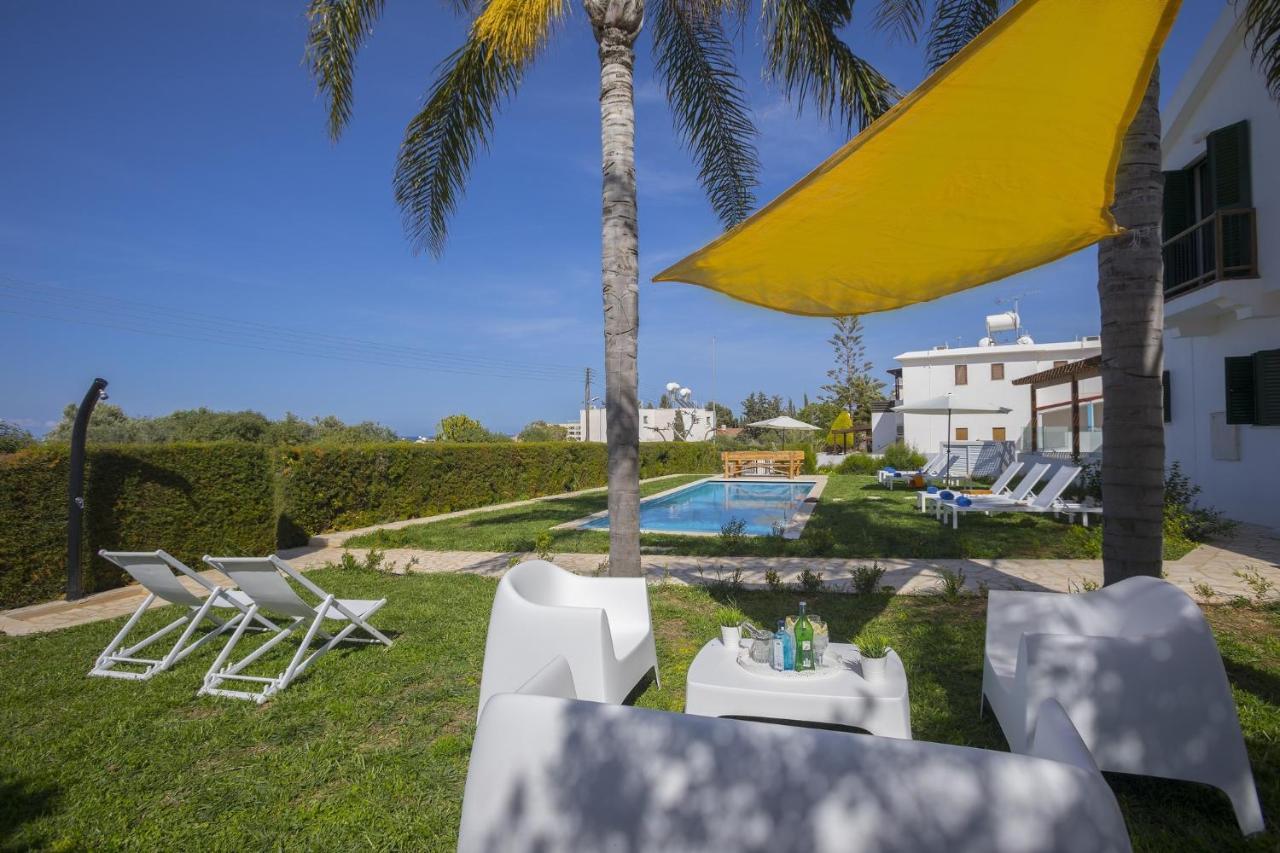 The Apple Tree Villa Protaras Buitenkant foto